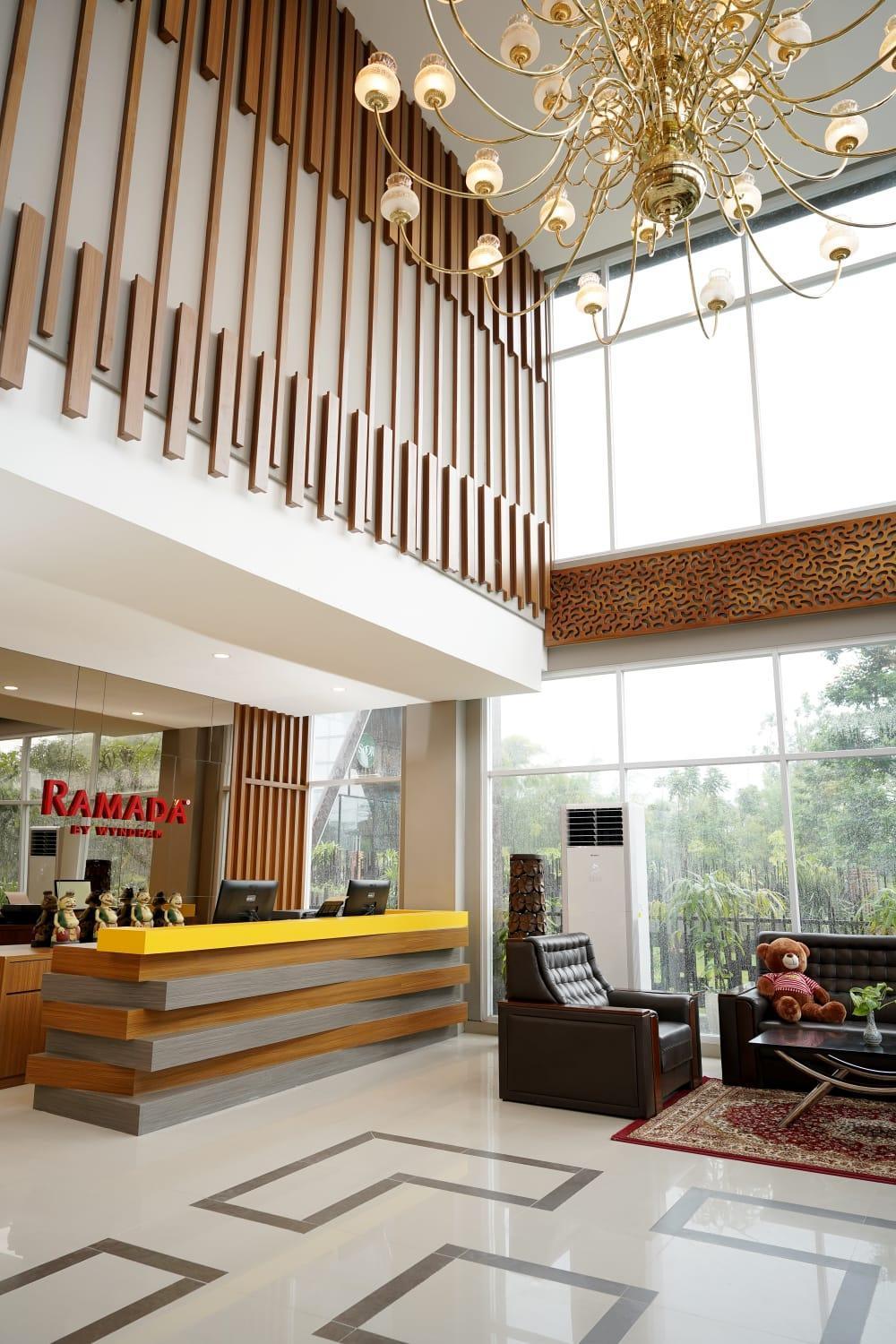Ramada By Wyndham Yogyakarta Hotel Sleman  Exterior photo
